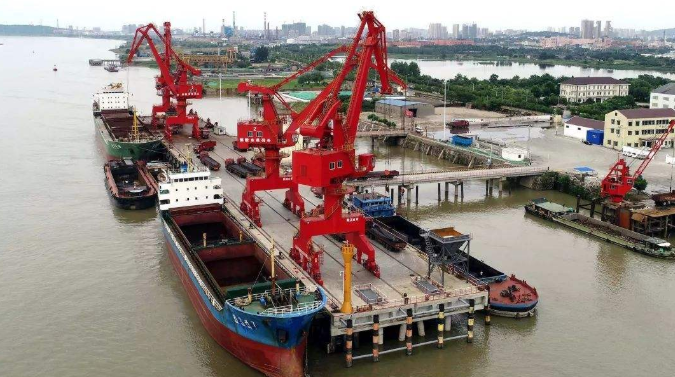 白城概述露天料场港口封闭问题的实行方法